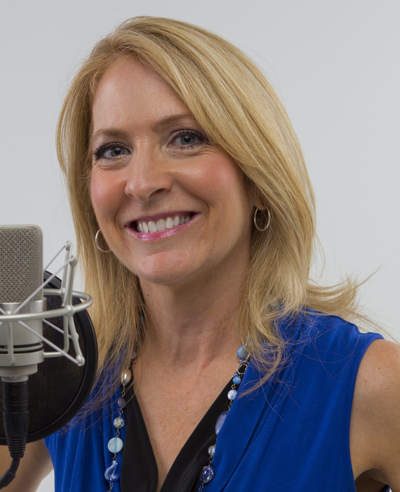 Debbie Grattan Professional Voice Overs