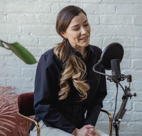 American Voice Over Talent